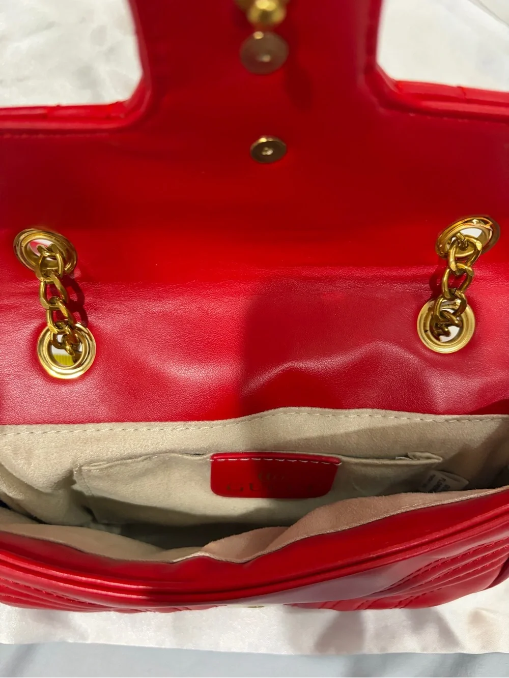 Gucci GG Marmont Matelasse red Crossbody with antique Gold tone hardware